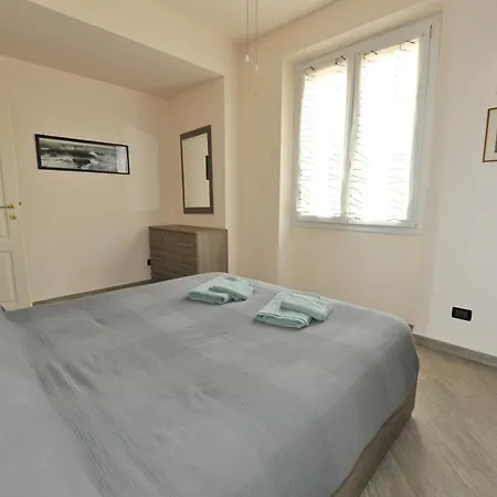 Casa Costa Outlet 3 * Серравалле-Скривия